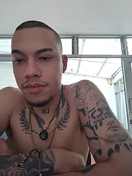 Chat XXX Live AlphaMasterXxx