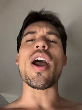 tu_king_davidのライブXXXチャット