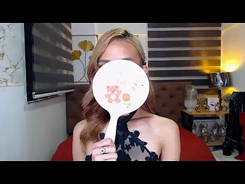 แชท XXX สดของ JuicyCockThea