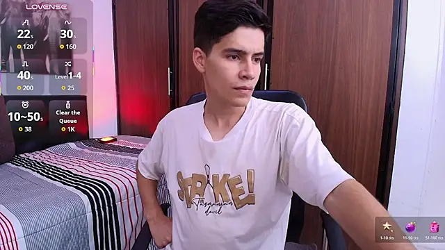 Jacob5_ élő XXX-chatje