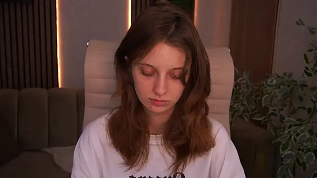 CuteeFoxy Chat XXX live