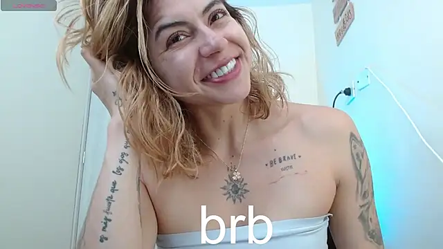 aprildumont's Live XXX Chat