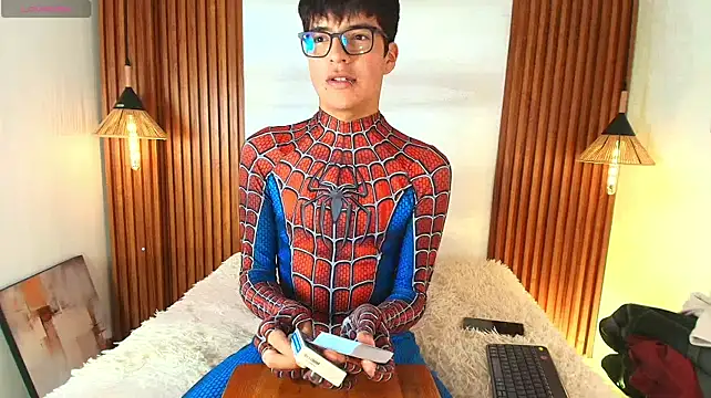 Milo_Wolff Live XXX-chat