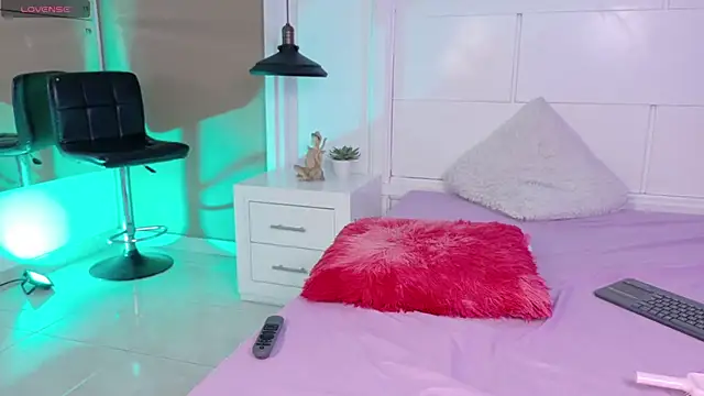 Czat XXX na żywo – Amberr_Foxx_