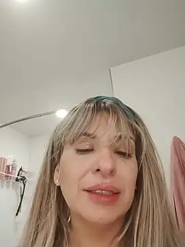 Chat XXX en directo de nadianaughty2