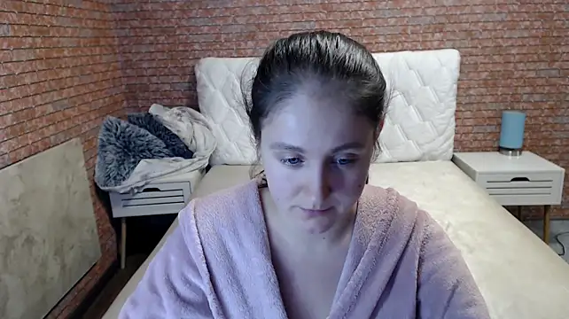 Holliy_Coopern Live XXX chat