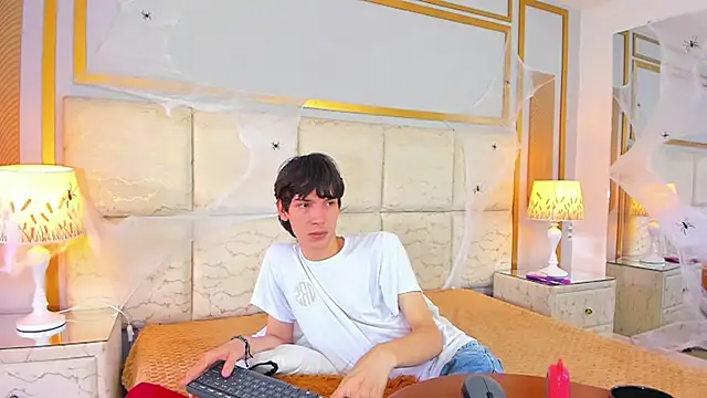 AbyssGaze Adlı Modelin Canlı XXX Sohbeti