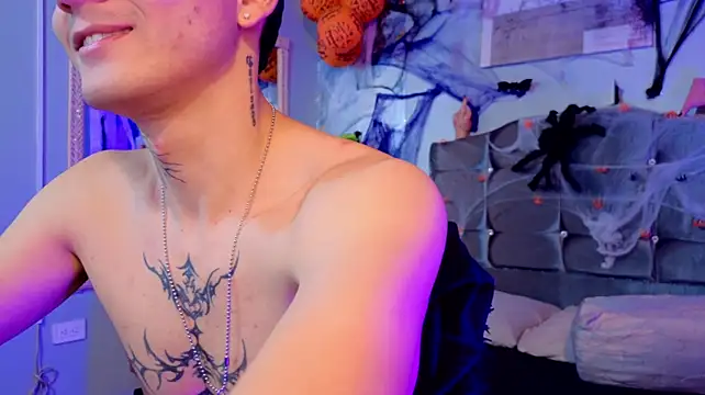 Chat +18 de Axel_Ryder ao vivo