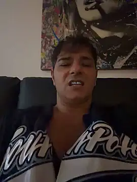 Chat XXX Live SecretlyDD