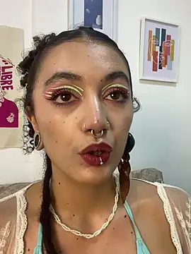 XXX chat uživo modela CurlyMeryJane
