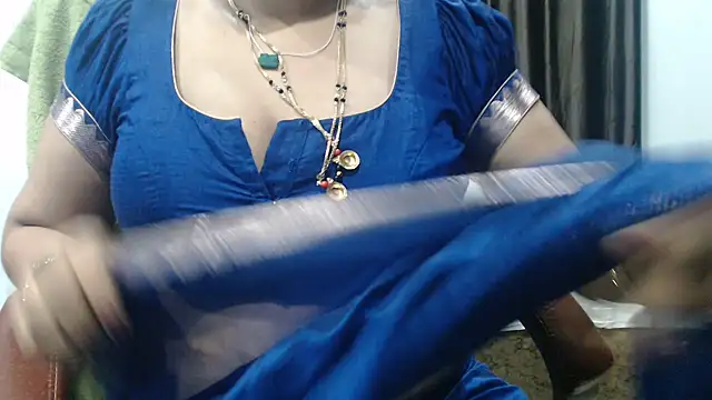 sunitha-3 Chat XXX in diretta