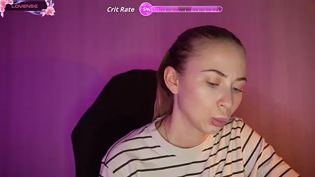 LysAstra's Live XXX Chat