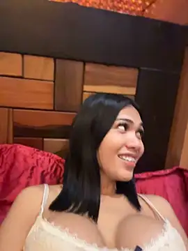 XXX chat uživo modela yourasian_marimar