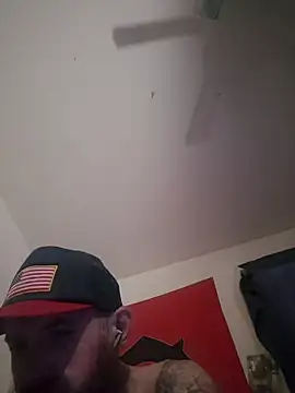 XXX chat uživo modela lit702