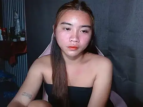 Monstercock_mika Live XXX-chat