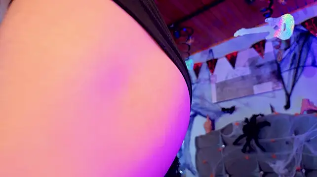 Axel_Ryder 即時 XXX 聊天