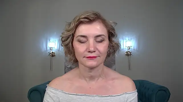 AdeleRocher live XXX chat