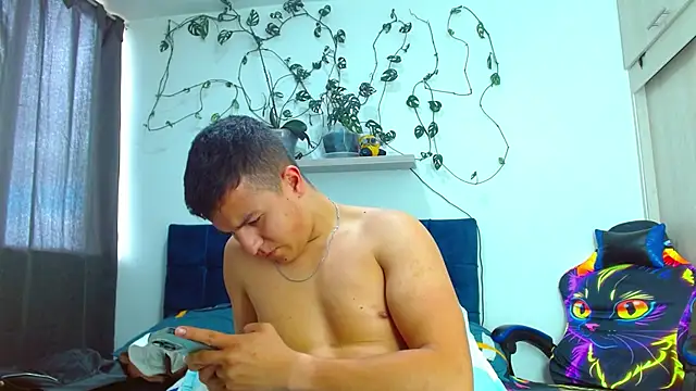 flint_ryan's Live XXX Chat