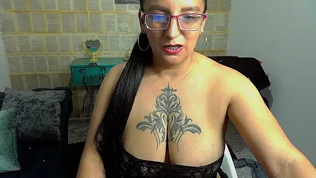 Tania_Monroe's Live XXX Chat