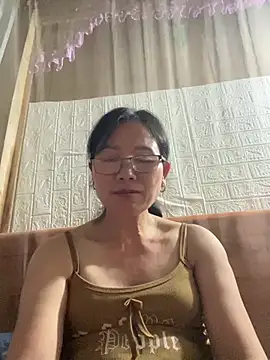 Kiss_love2n Live XXX chat