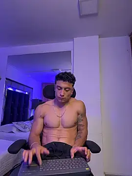 Chat XXX ao vivo de MR_MUSCLE