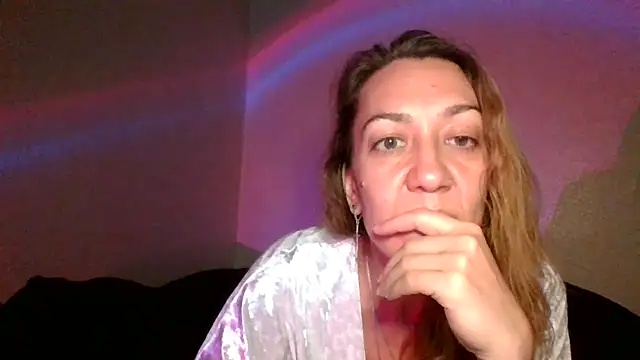 Uverona live XXX chat