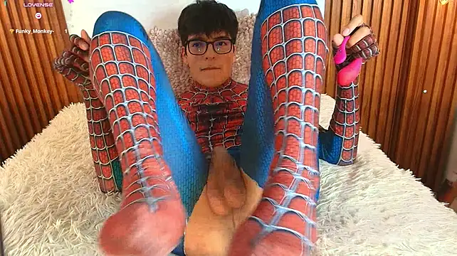 Milo_Wolff Chat XXX live