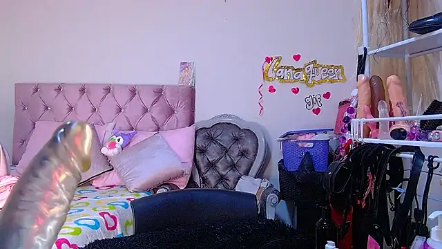 lanaqueen699 Obrolan Langsung XXX