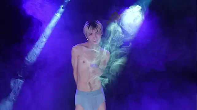 AKA-001 live XXX chat