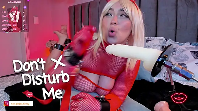 ginger_honey_'s Live XXX Chat