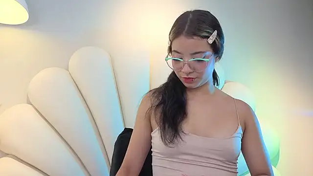 Vyolet_Fire Live XXX-Chat