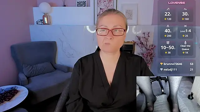 Alexandra_Kind: απευθείας συνομιλία ΧΧΧ
