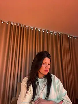 Aliinak Live XXX-chat