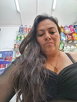 Chat XXX en directo de roxana_sexy_2026