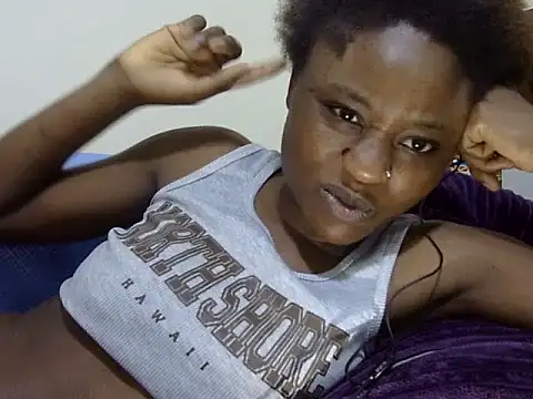 Chat XXX en directo de SweetTemptationKE