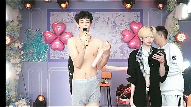 Zouzouboy-001 live XXX chat