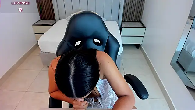 LISAPALMER7 লাইভ XXX চ্যাট