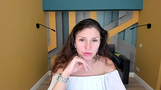 XXX chat uživo modela EllaLong