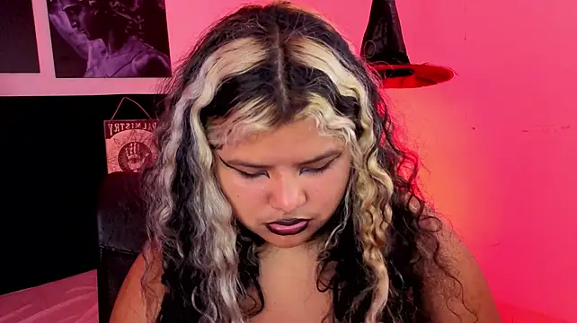 Chat XXX en directo de WickedLemon