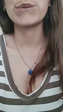 sukinira XXX чат на живо