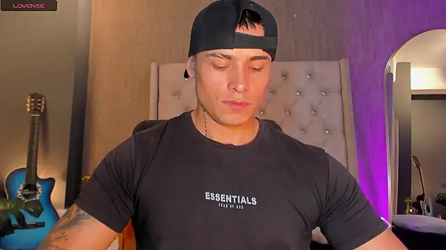 connorsmiith Live XXX Chat