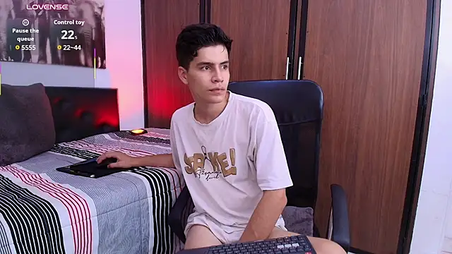 Jacob5_ live XXX chat