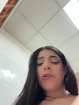 ArieliciousXXX's Live XXX Chat