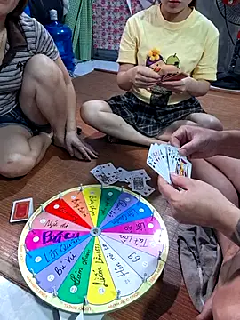 loanluanGD 现场XXX聊天