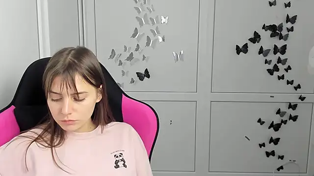 SoftBloomMira Chat XXX in diretta