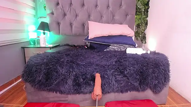 Chatroom XXX en direct de samirscott
