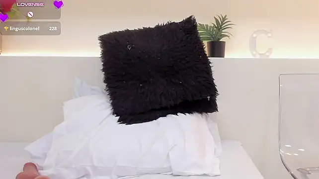 celeste_rose01's Live XXX Chat