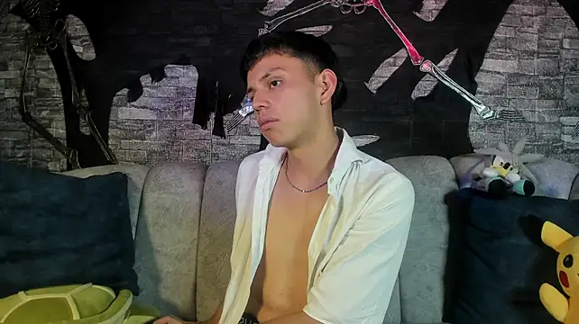 Chatroom XXX en direct de ryanmilk_