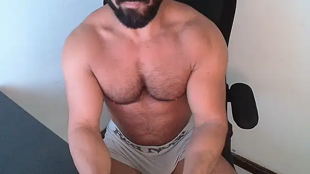 abeardguyone Adlı Modelin Canlı XXX Sohbeti