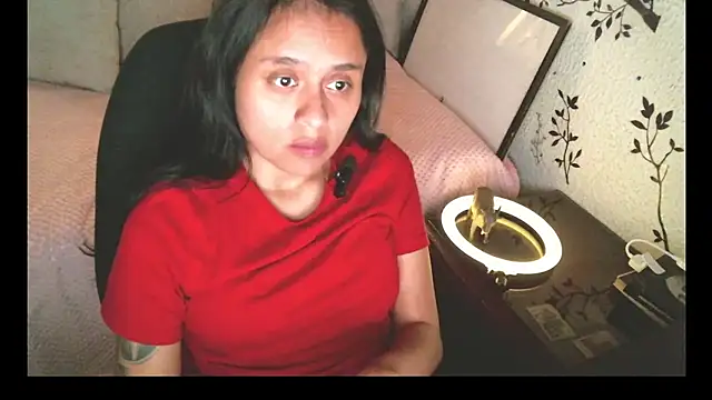 Negritatata Adlı Modelin Canlı XXX Sohbeti